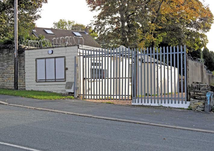 49 Griffe Rd, Bradford à vendre - Photo de l’immeuble – Image 3 sur 3