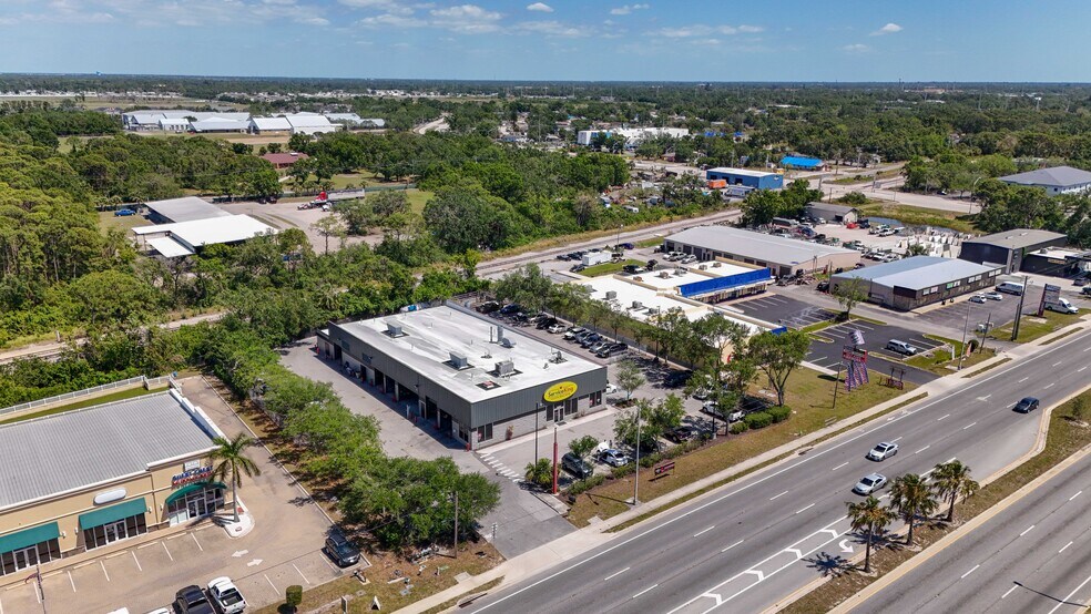 4040 N Washington Blvd, Sarasota, FL à vendre - Photo de l’immeuble – Image 2 sur 6