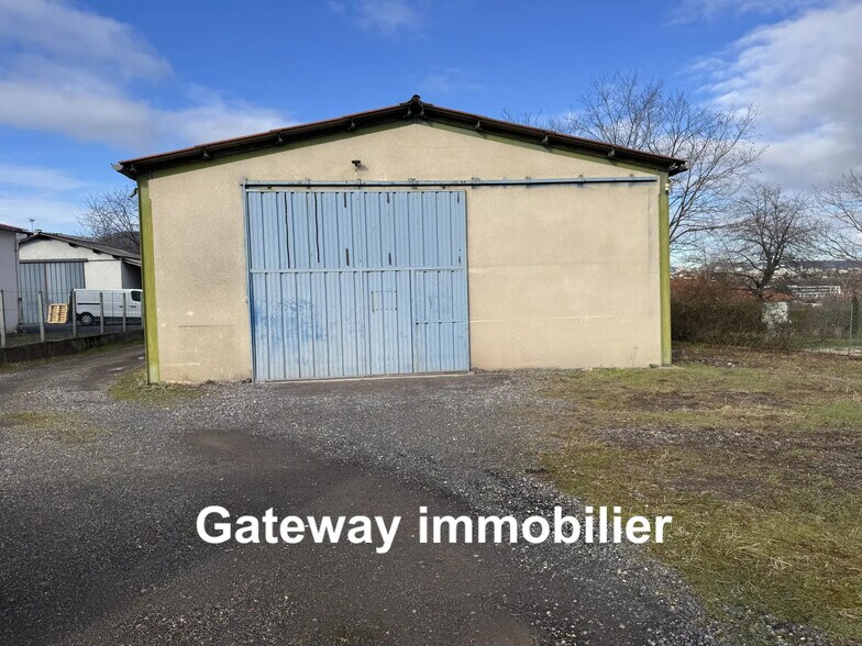 Industriel/Logistique dans Romagnat à louer - Photo de l’immeuble – Image 2 sur 9