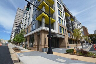 Plus de détails pour 501 W 4th St, Winston-Salem, NC - Local commercial à louer