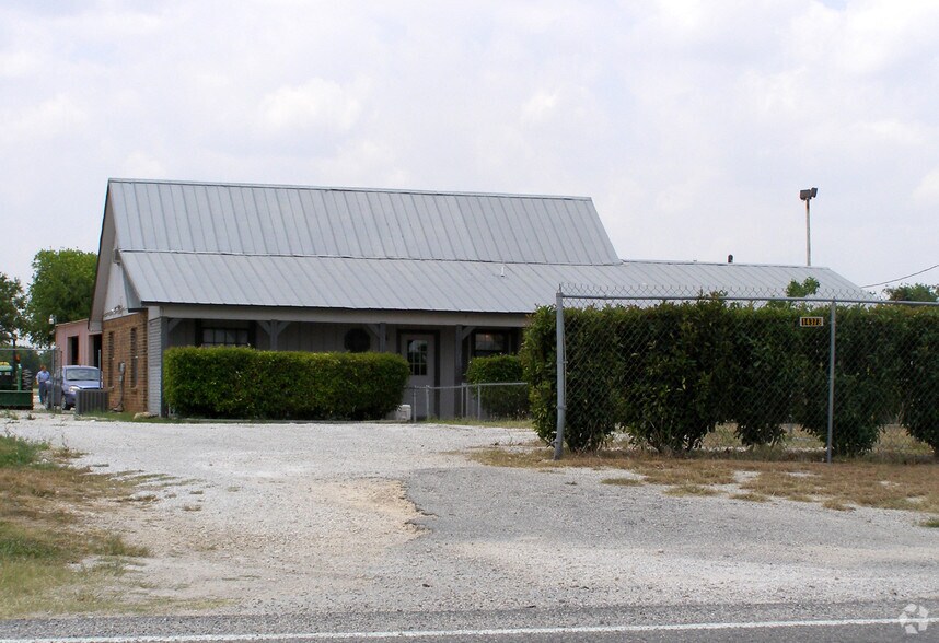 14395 Interstate 10 E, Schertz, TX à louer - Photo de l’immeuble – Image 2 sur 3