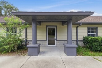 4370 NE 35th St, Ocala, FL à louer Photo de l’immeuble– Image 2 sur 15