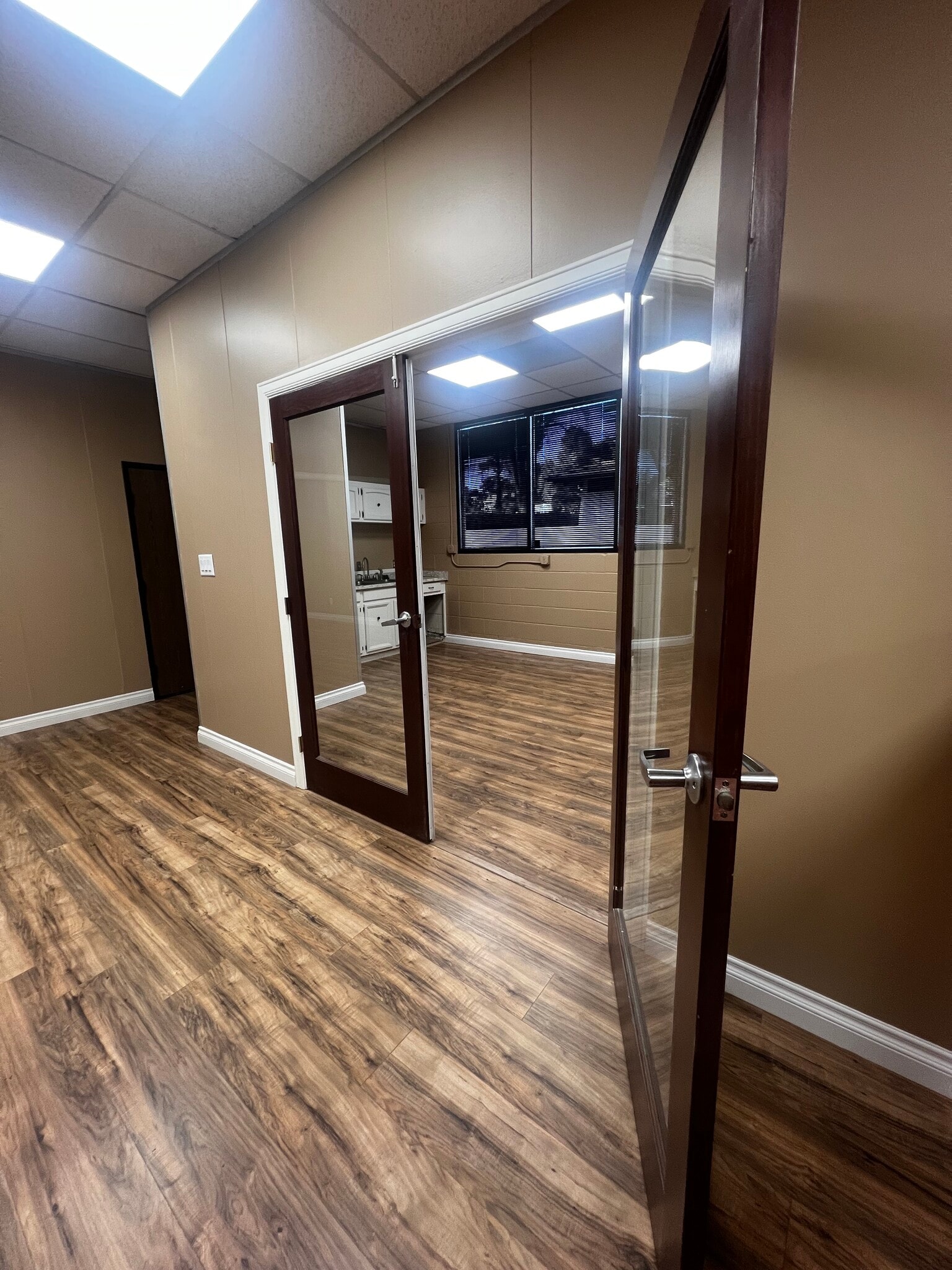 30941 Agoura Rd, Westlake Village, CA à louer Photo intérieure– Image 1 sur 12