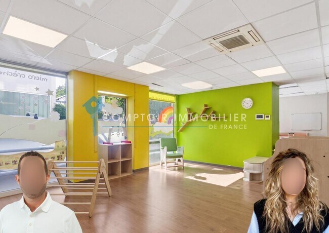 Plus de détails pour Local d’activités à vendre