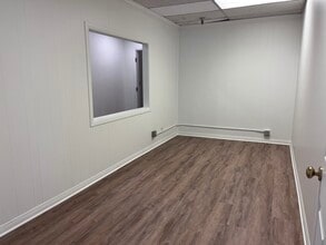 10814 Los Vaqueros Cir, Los Alamitos, CA à louer Photo intérieure– Image 2 sur 5