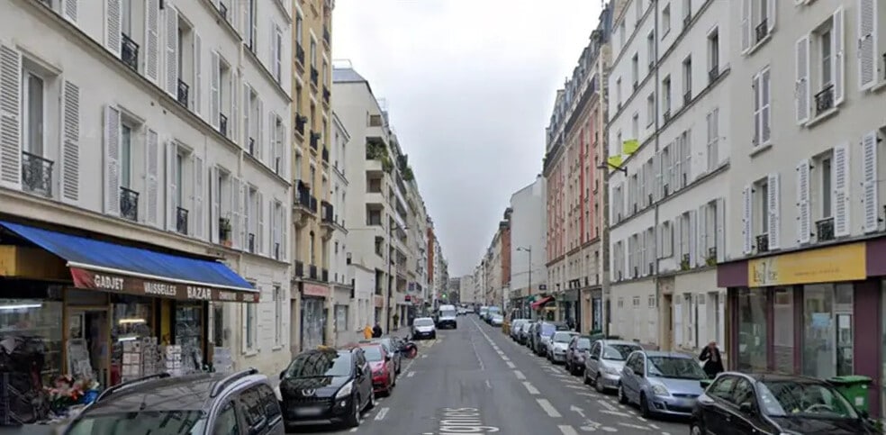 Local commercial dans Paris à louer - Photo de l’immeuble – Image 1 sur 3