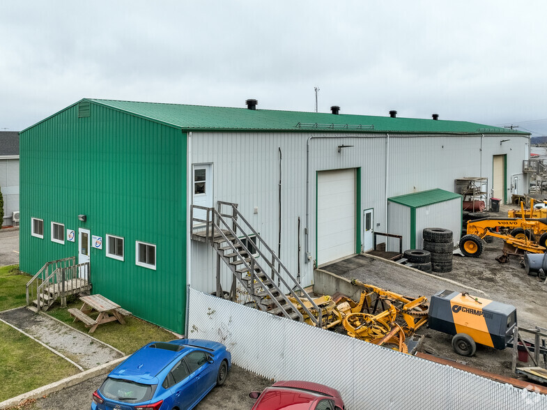 800 Rue Ardouin, Québec, QC à louer - Photo principale – Image 1 sur 2