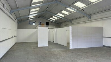 St Marys Rd, Leamington Spa à louer Photo intérieure– Image 2 sur 6