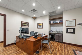 916 W Fourth St, Winston-Salem, NC à louer Photo intérieure– Image 2 sur 8