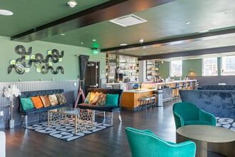 1122 7th St, Sacramento, CA à louer Photo intérieure– Image 2 sur 8