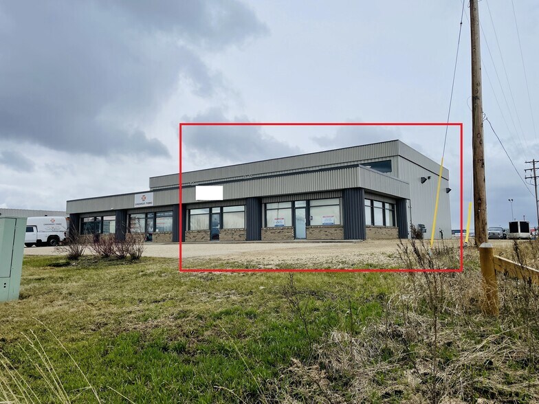 10102 120 St, Grande Prairie, AB à louer - Photo de l’immeuble – Image 1 sur 8
