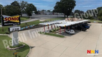 Plus de détails pour 1001 Lincoln Ave, Wamego, KS - Local commercial à vendre