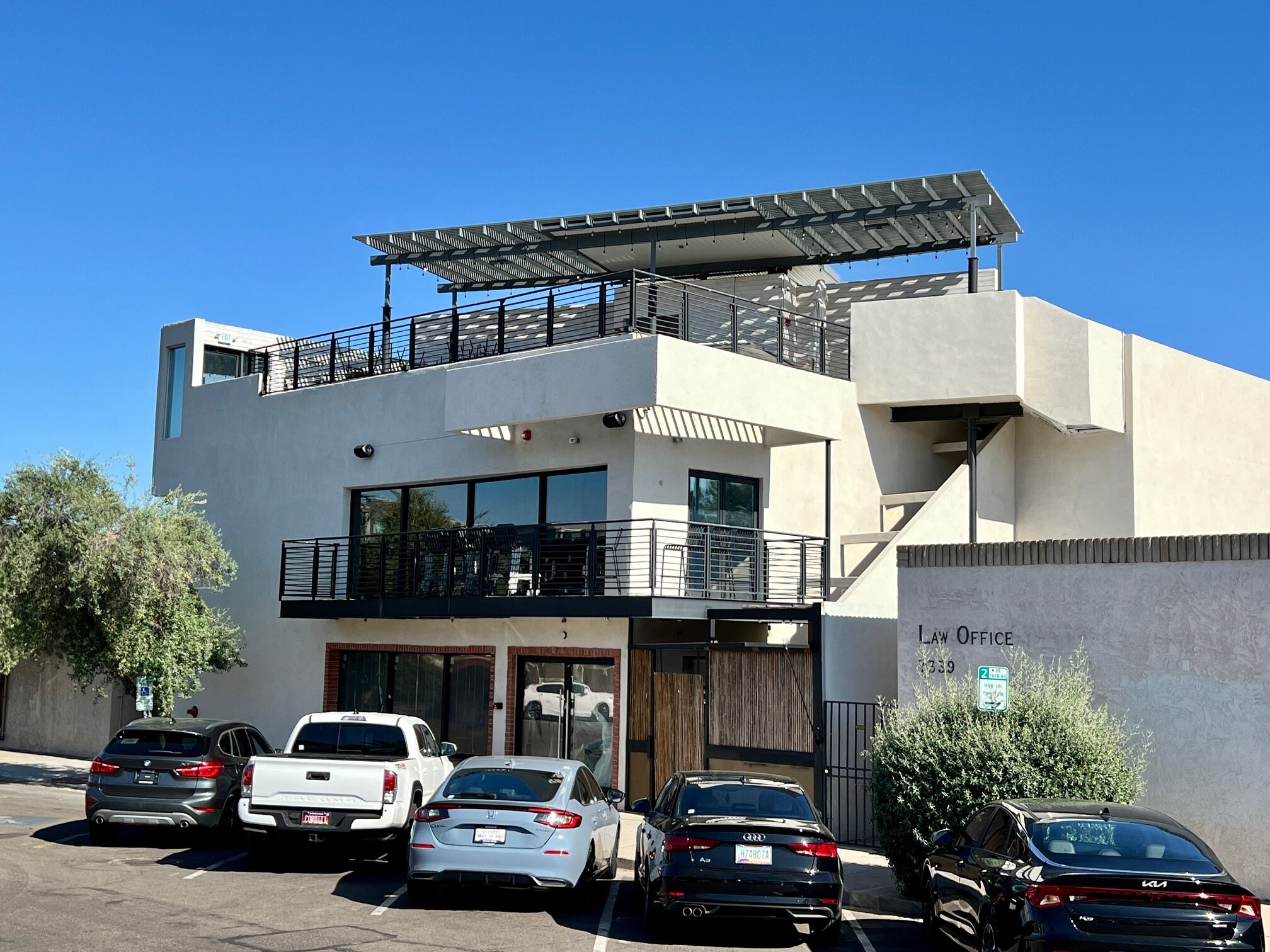 7341 E 6th Ave, Scottsdale, AZ à louer Photo principale– Image 1 sur 15