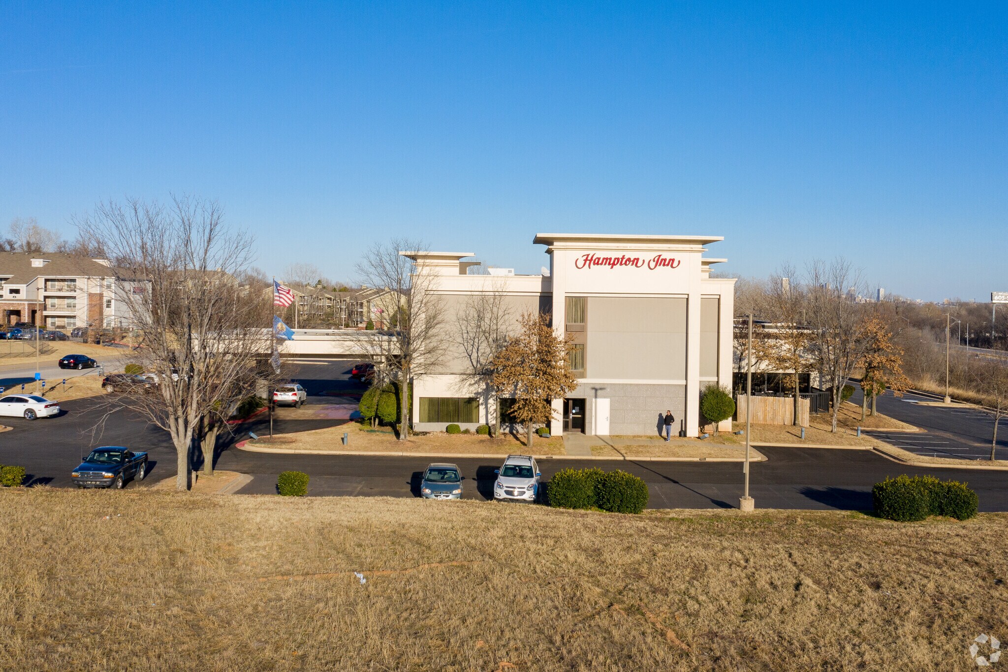 7852 W Parkway Blvd, Tulsa, OK à vendre Photo de l’immeuble– Image 1 sur 15