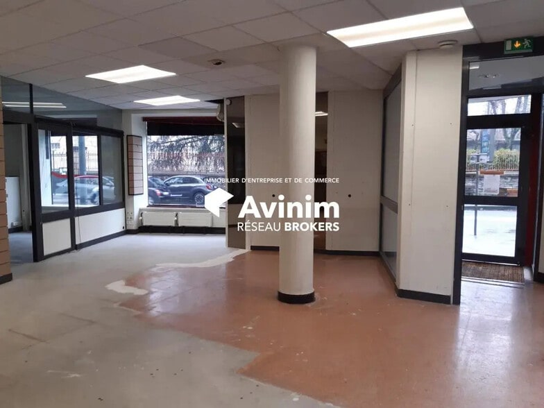 Local commercial dans Chambéry à vendre - Photo intérieure – Image 1 sur 3