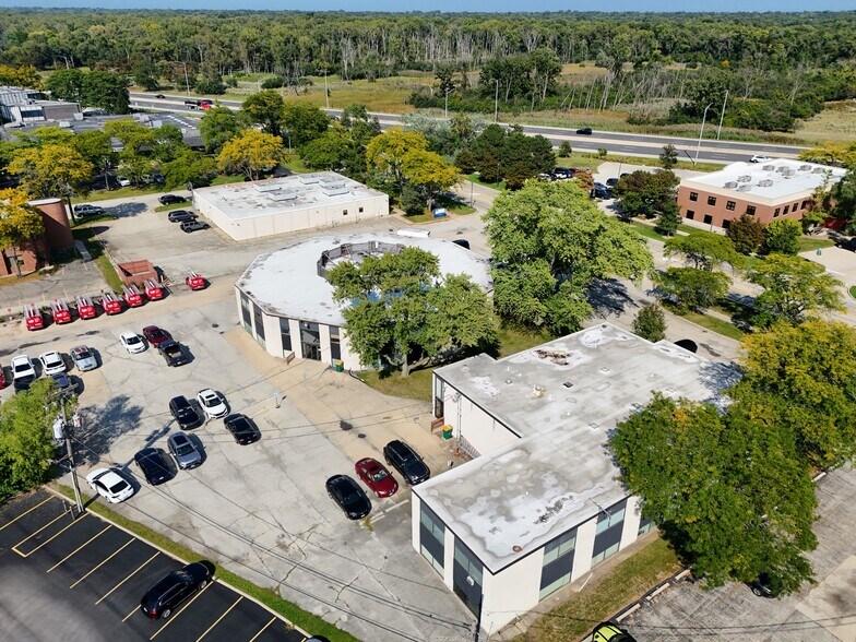 464-466 Central Ave, Northfield, IL à louer - Photo de l’immeuble – Image 3 sur 12