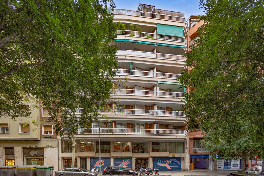 Carrer de Buenaventura Muñoz, 13, Barcelone, Barcelona à louer - Photo principale – Image 1 sur 2