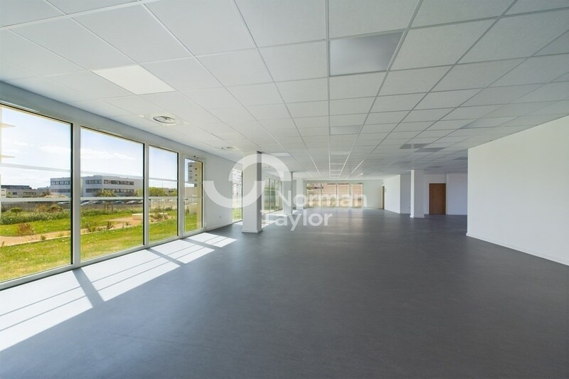 Bureau dans Montpellier à louer - Photo de l’immeuble – Image 1 sur 18