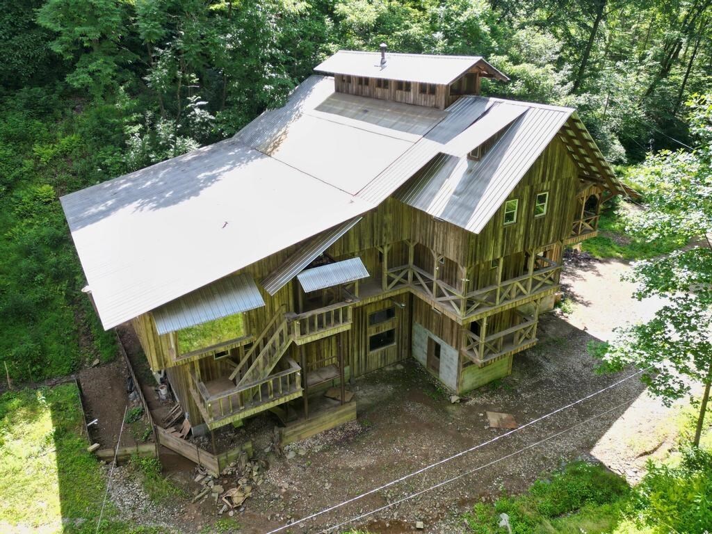 503 Fallen Timber Rd, Smithfield, WV à vendre Photo de l’immeuble– Image 1 sur 6