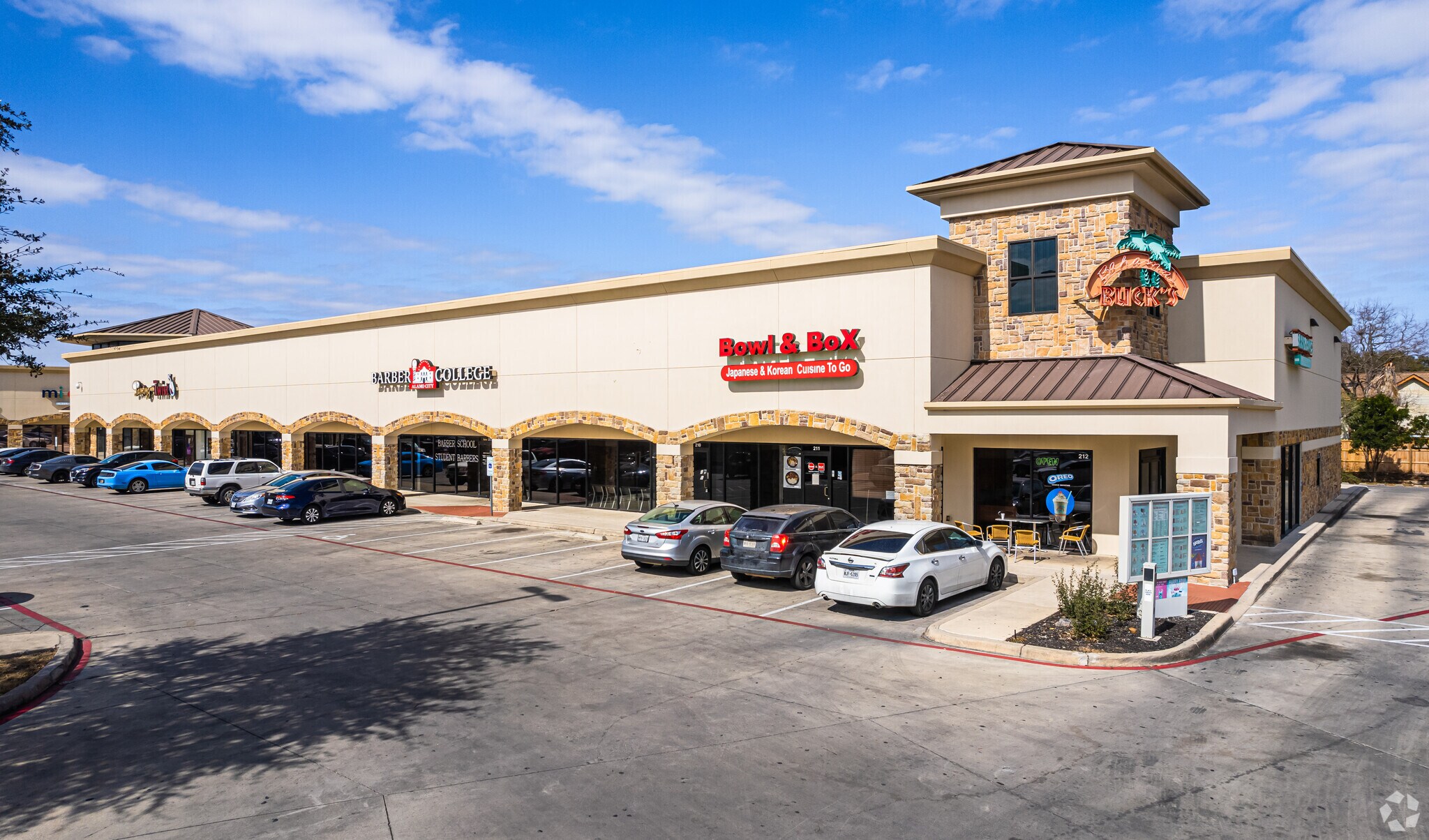 8910 Bandera Rd, San Antonio, TX à louer Photo principale– Image 1 sur 8