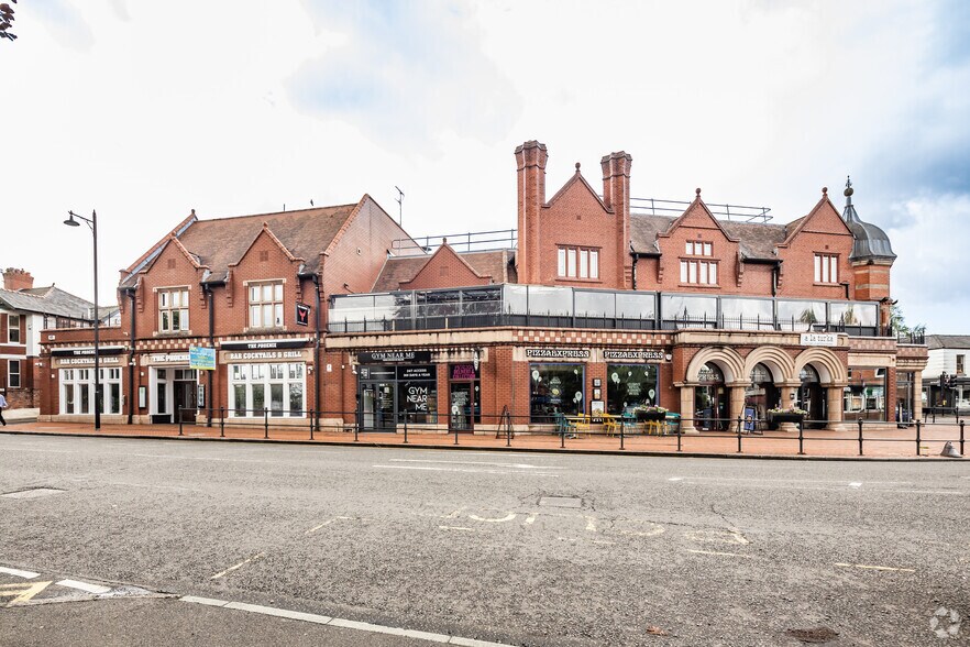Victoria Sq, Warrington à louer - Photo principale – Image 1 sur 3