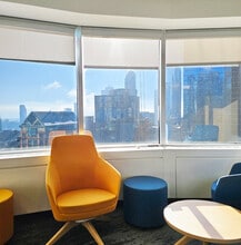 20 Queen St W, Toronto, ON à louer Photo intérieure– Image 2 sur 7