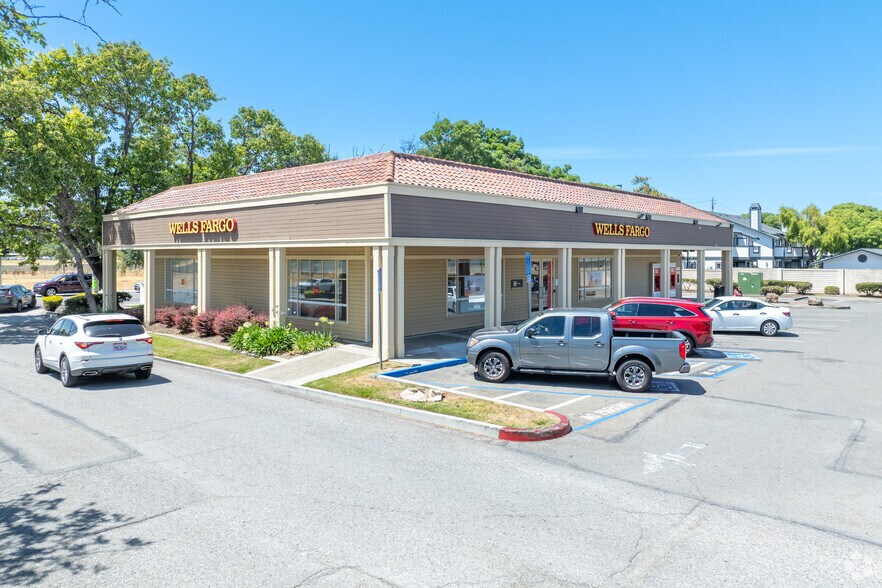 171-185 Branham Ln, San Jose, CA à louer - Photo principale – Image 3 sur 4