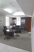 1270 N Loop 1604 E, San Antonio, TX à louer Photo intérieure– Image 2 sur 5