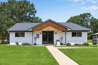 Plus de détails pour 804 Briar Ridge Dr, Bellville, TX - Bureau à vendre