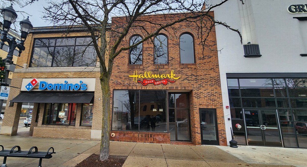 228 S Washington Sq, Lansing, MI à louer - Photo principale – Image 1 sur 4