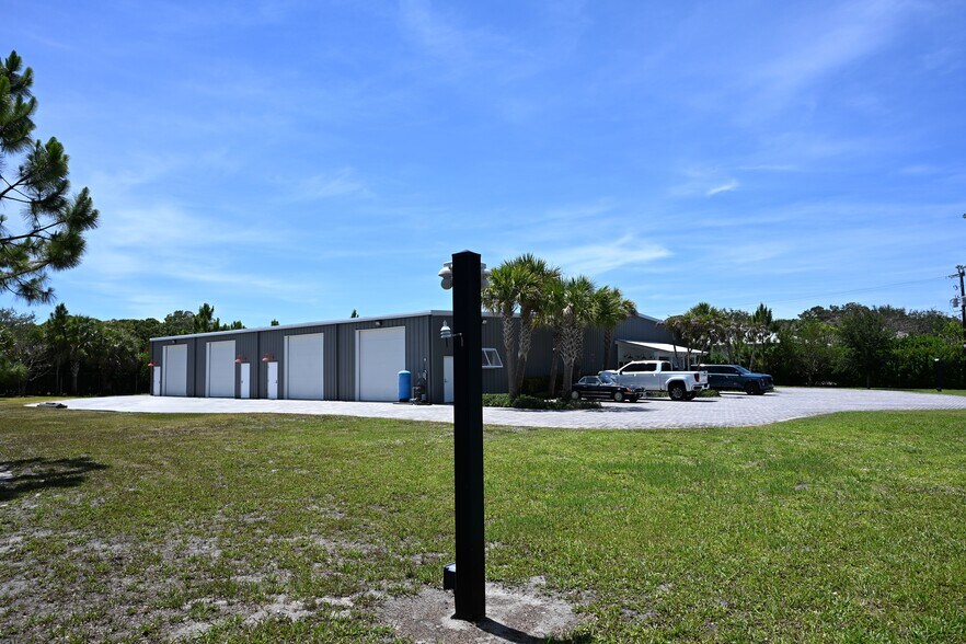 11950 SE Shell Ave, Hobe Sound, FL à louer - Photo de l’immeuble – Image 2 sur 14