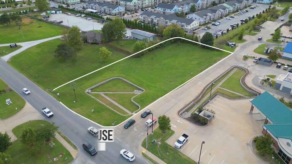 101 Greenhouse Rd, Centerton, AR à vendre - Vidéo sur l’annonce professionnelle – Image 2 sur 29