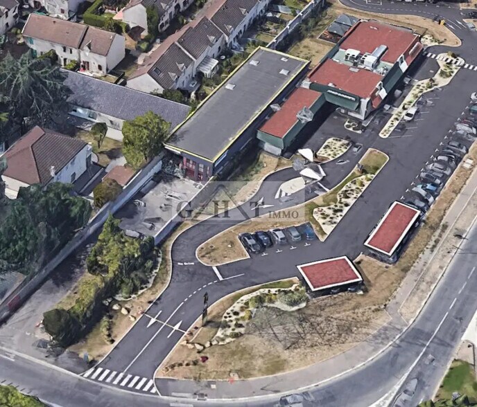 129 Avenue Du Président John Kennedy, Rosny-sous-Bois à louer - Photo de l’immeuble – Image 3 sur 3