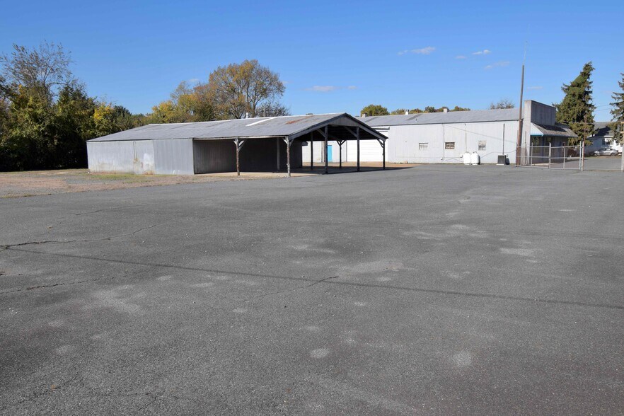 145 S Bohemia Ave, Cecilton, MD à vendre - Photo de l’immeuble – Image 2 sur 9