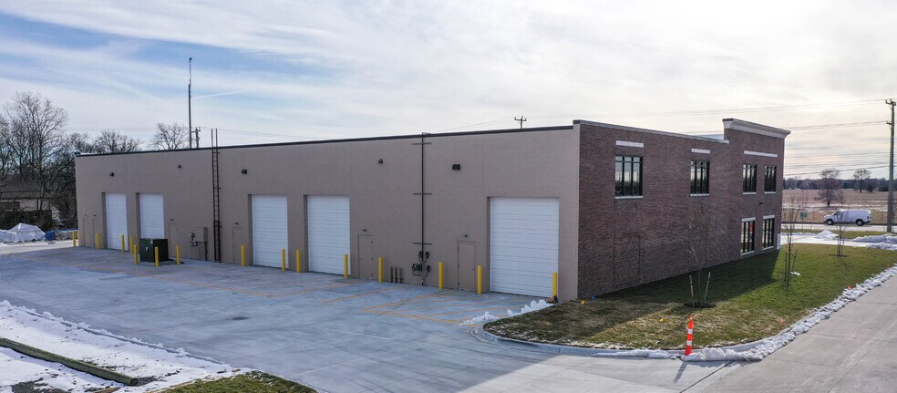 6719-6735 23 Mile Rd, Shelby Township, MI à louer - Photo de l’immeuble – Image 2 sur 4
