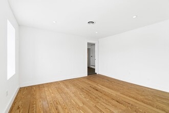 202 Main St, Reisterstown, MD à louer Photo intérieure– Image 2 sur 4