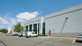 Plus de détails pour 45121 Global Plz, Sterling, VA - Industriel/Logistique à louer