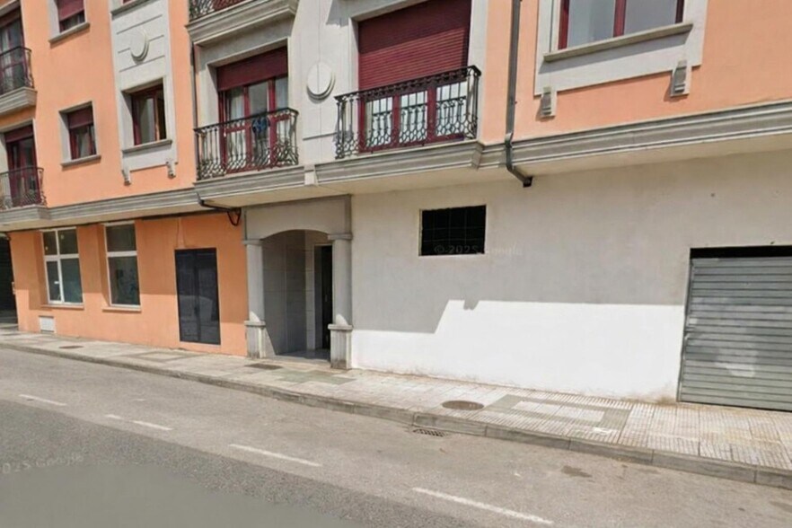 Local commercial dans Foz à vendre - Photo de l’immeuble – Image 2 sur 6