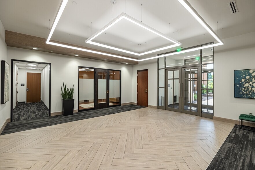 4480 Cox Rd, Glen Allen, VA à louer - Photo intérieure – Image 2 sur 10