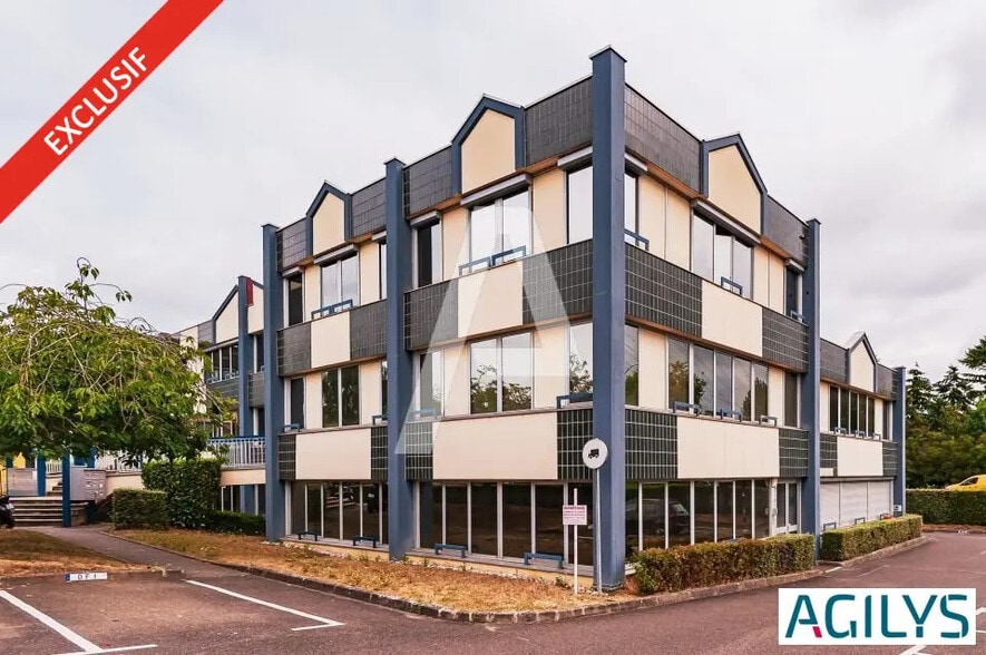 Bureau dans Massy à vendre - Photo de l’immeuble – Image 2 sur 12