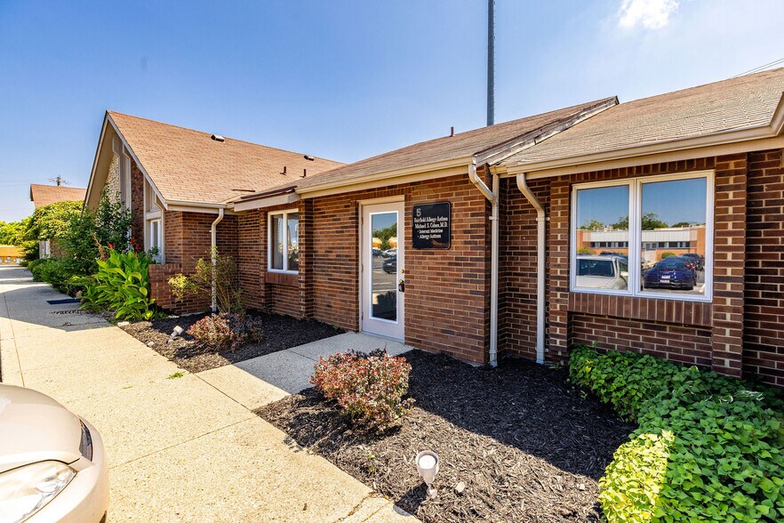 5850 Boymel Dr, Fairfield, OH à vendre - Photo de l’immeuble – Image 2 sur 51