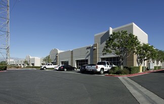 Plus de détails pour 15350 Fairfield Ranch Rd, Chino Hills, CA - Industriel/Logistique à louer