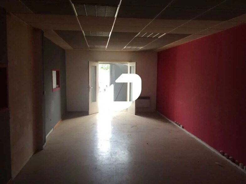 Bureau dans Chevilly-Larue à louer - Photo de l’immeuble – Image 3 sur 14