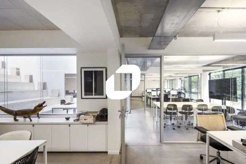 Bureau dans Paris à louer - Photo de l’immeuble – Image 2 sur 11