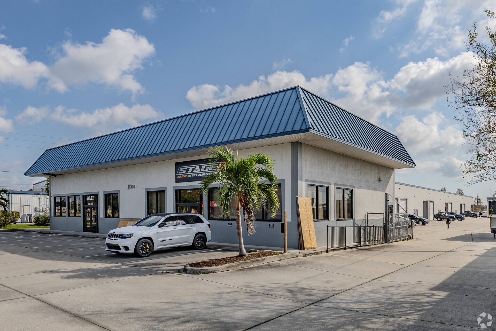 11395 66th St, Largo, FL à louer Photo principale– Image 1 sur 8