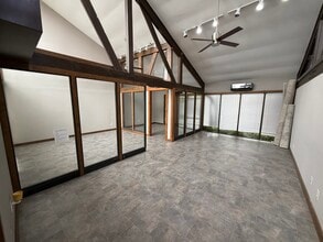 18935 N I-45, Spring, TX à louer Photo intérieure– Image 1 sur 1