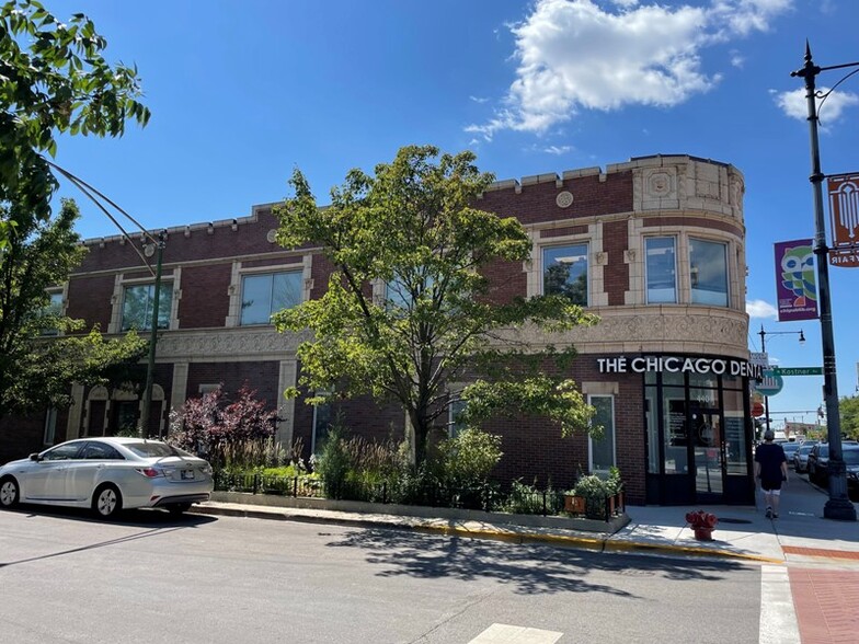 4401-4415 W Lawrence Ave, Chicago, IL à louer - Photo de l’immeuble – Image 1 sur 18