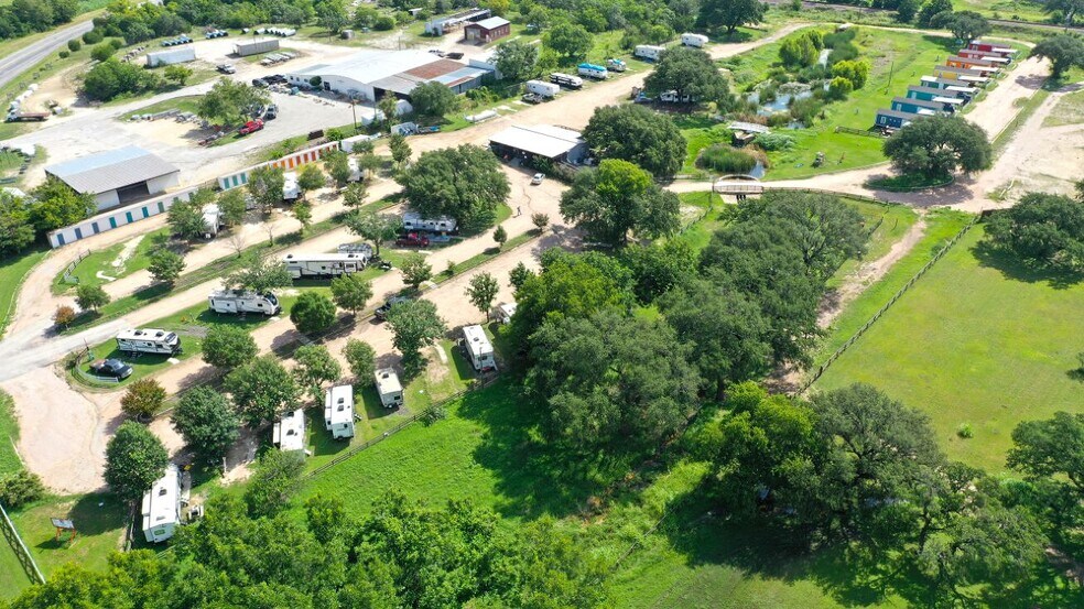 2008-2012 Fisher St, Goldthwaite, TX à vendre - Photo de l’immeuble – Image 3 sur 12