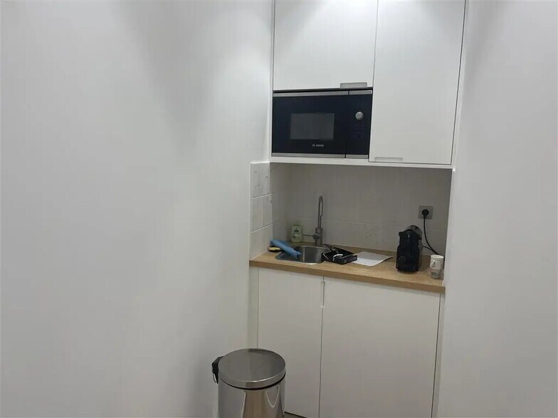 Bureau dans Paris à louer - Photo de l’immeuble – Image 3 sur 5