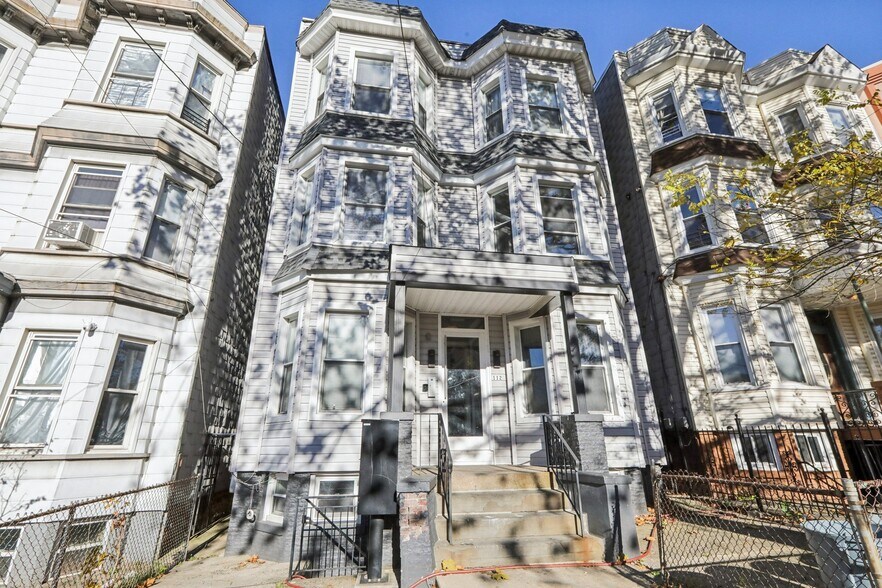 112 Duncan Ave, Jersey City, NJ à vendre - Photo de l’immeuble – Image 2 sur 43